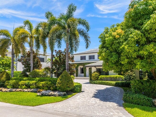 Building Photo - 632 Intracoastal Dr