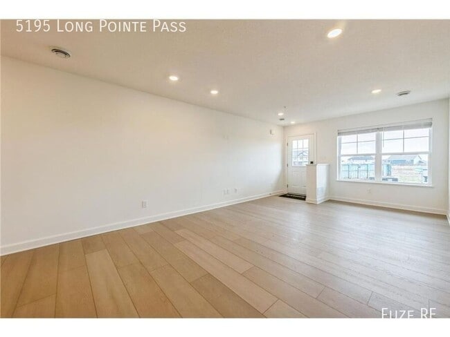Building Photo - 5195 Long Pointe Pass