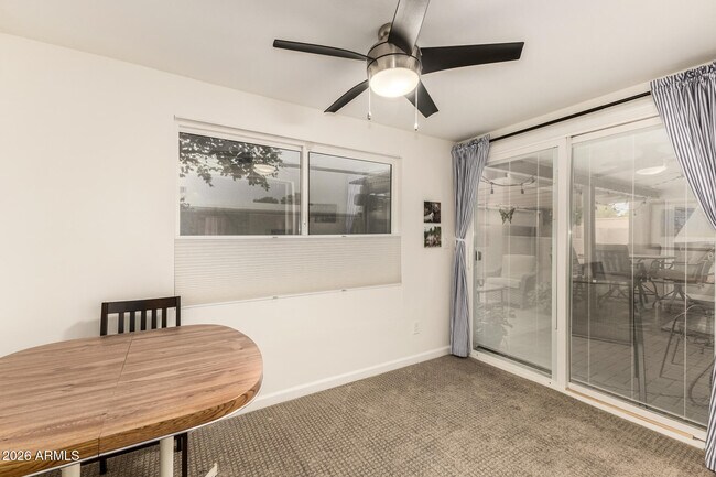 Building Photo - 475 Leisure World