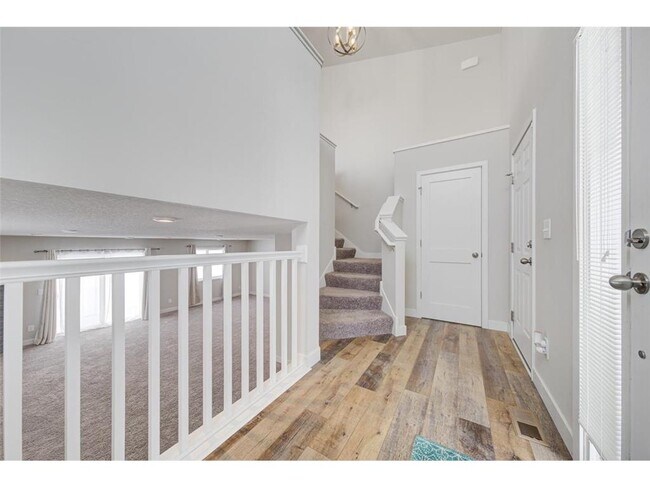 Building Photo - 1731 Riverside Dr