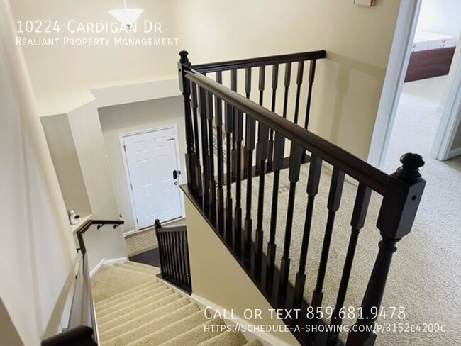 Building Photo - 10224 Cardigan Dr