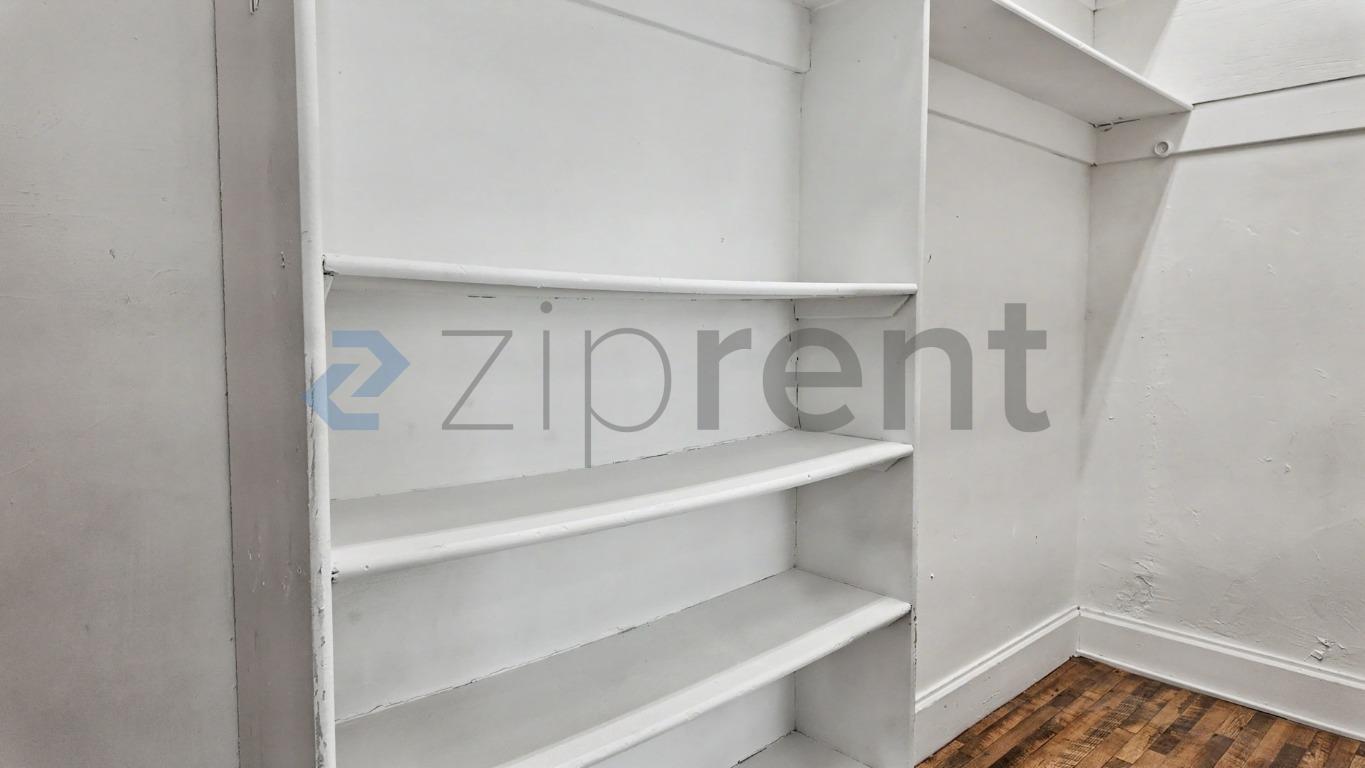 Building Photo - Unit Apt 1