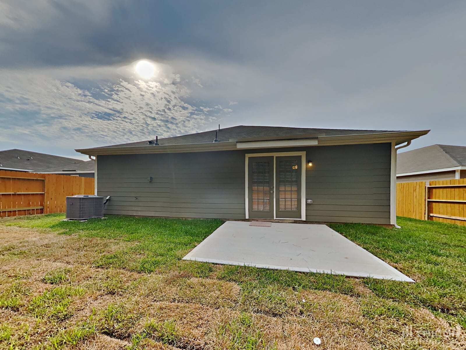 Building Photo - 23020 Shakespeare Dr