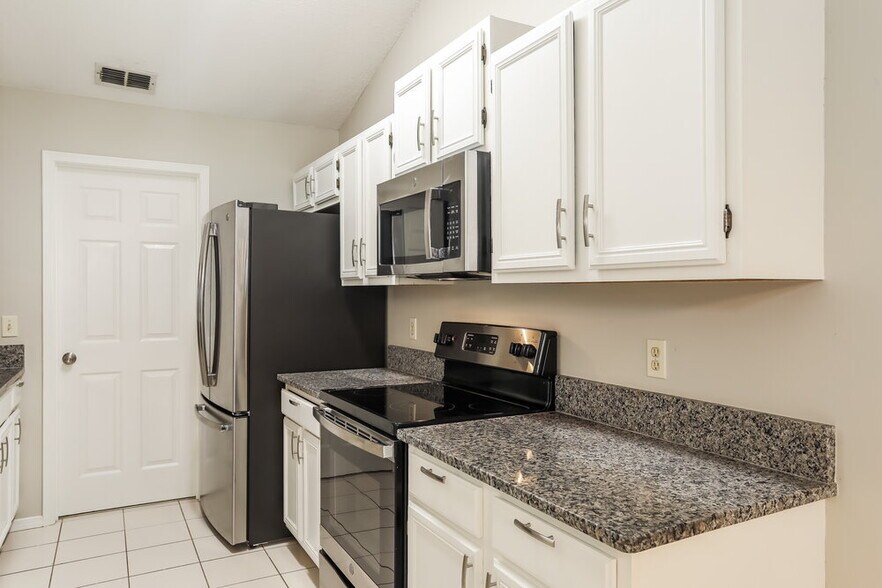Building Photo - 5966 Lazy Meadow Ct