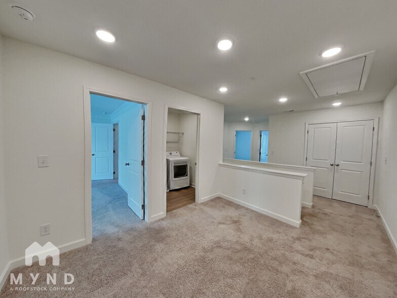 Building Photo - 1911 Allagash Ln