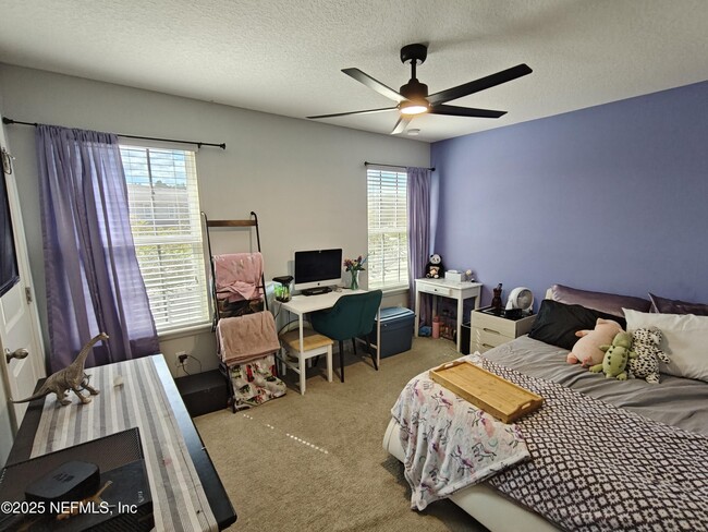 Building Photo - 3284 Chestnut Ridge Way