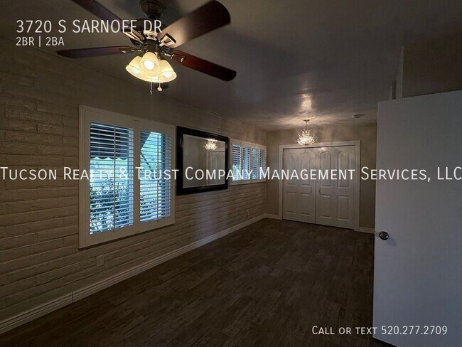Building Photo - 3720 S Sarnoff Dr