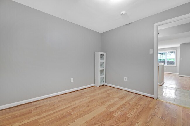 Building Photo - 408 Rhode Island Ave NW