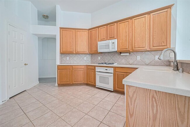 Building Photo - 3118 Emory Oak Ln