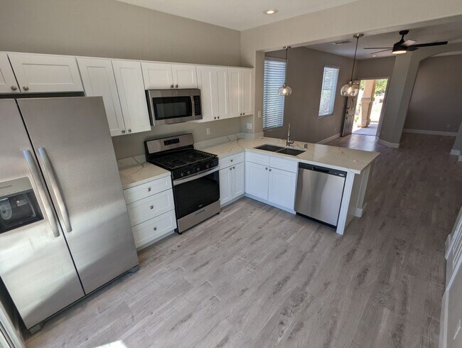 Building Photo - 10957 Napa Ridge Dr