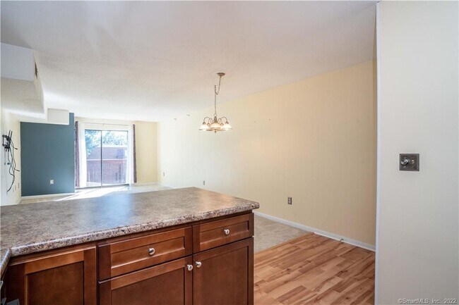 Building Photo - 1401 Harbor View Dr