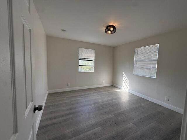 Building Photo - 904 4th St