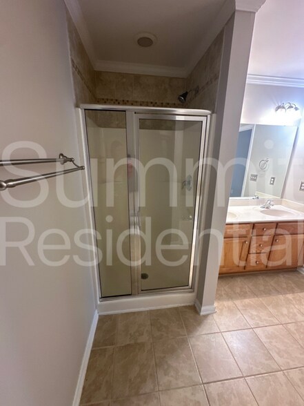 Building Photo - 8229 Belneath Ct
