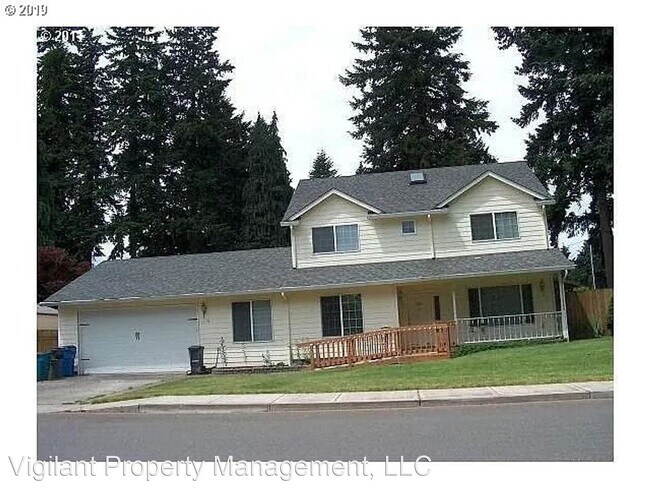 Primary Photo - 4 br, 3 bath House - 1318 NE 104th Ave