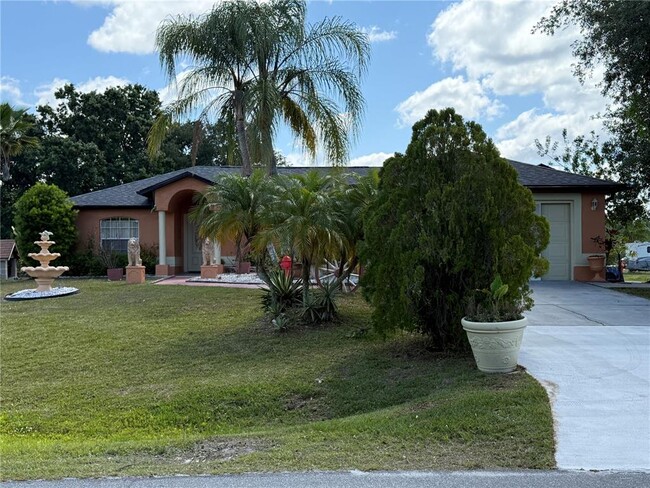 Building Photo - 3900 Oak Pointe Blvd