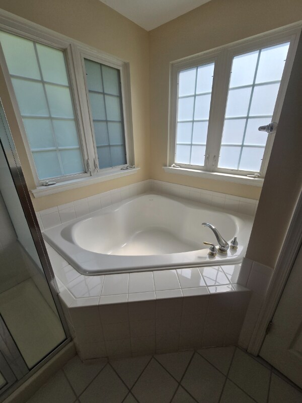 Building Photo - 5653 Cabinwood Ct