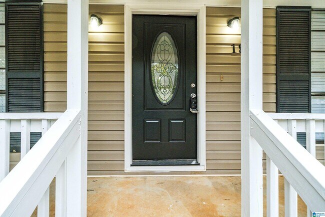 Building Photo - 18 Polaris Cir