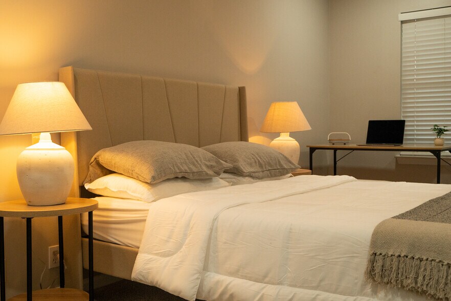 Building Photo - 5218 Nina Lee Ln