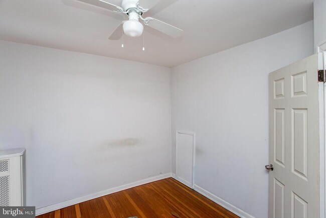 Building Photo - 6228 Erdrick St