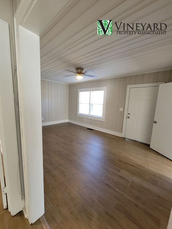 Building Photo - 916 N Tennessee St