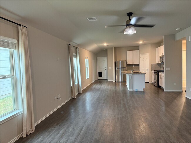 Building Photo - 26115 Lanivet Crk Ln
