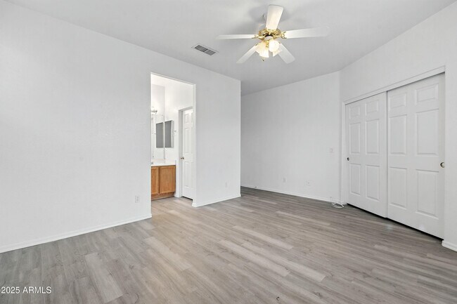 Building Photo - 8815 N 66th Ave