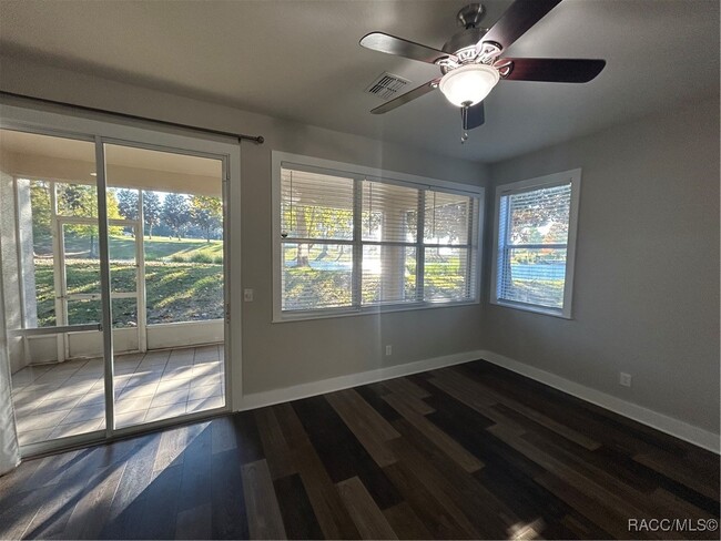 Building Photo - 1674 W Spring Meadow Loop