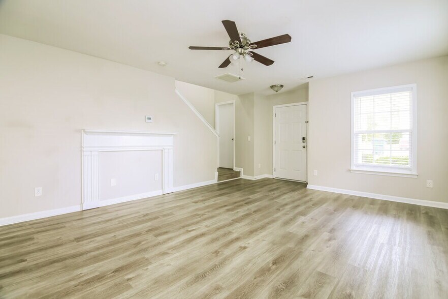 Building Photo - 2513 Quarry Ridge Ln