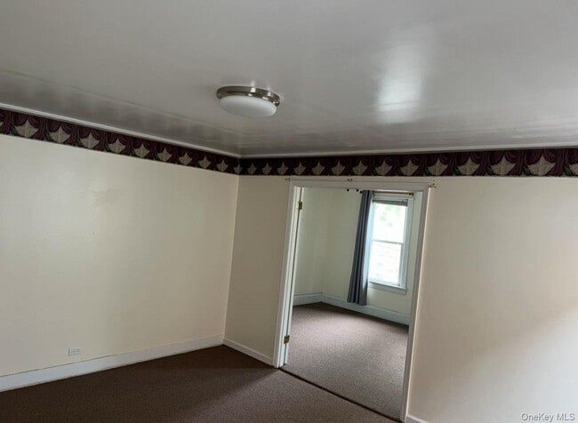Building Photo - 1643 Lurting Ave