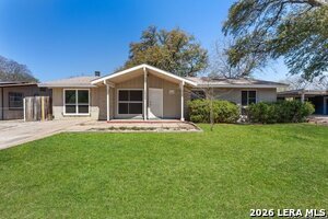 Building Photo - 5035 Vlg Crst Dr