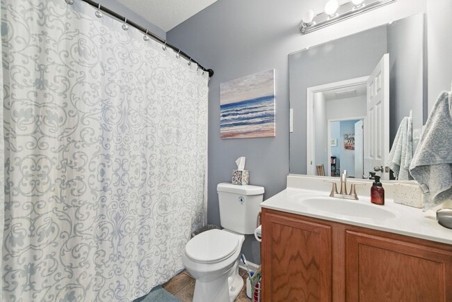 Building Photo - 985 Hollymeade Cir