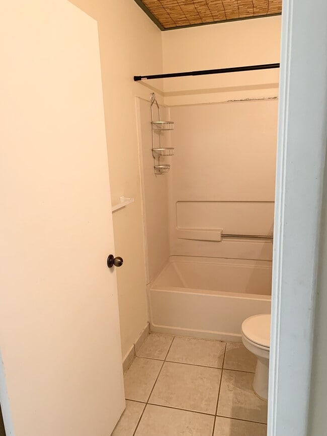 Building Photo - 6224 Country Fair Cir