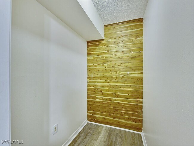 Building Photo - 7425 GALLOWAY Rd