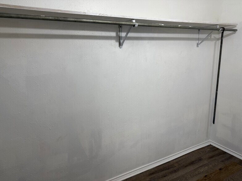 Building Photo - 1972 Colorado Ave