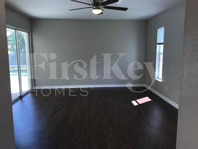 Building Photo - 18205 Apple Rd