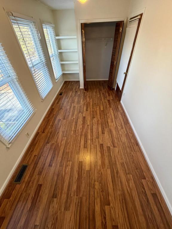 Building Photo - 99 Falcon Crest Dr