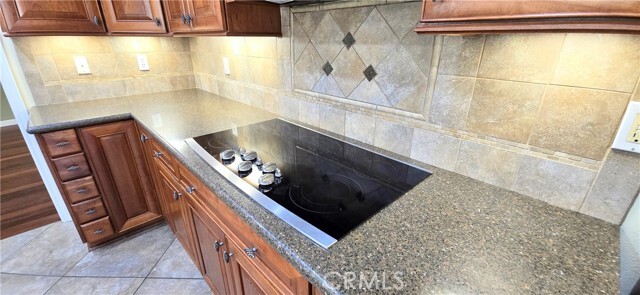 Building Photo - 1400 Post