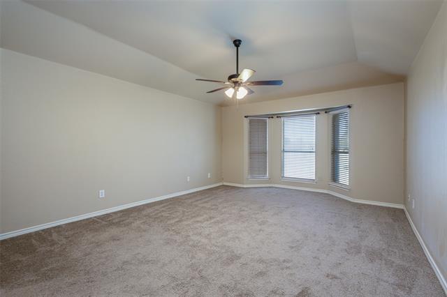 Building Photo - 640 Lake Shadow Dr