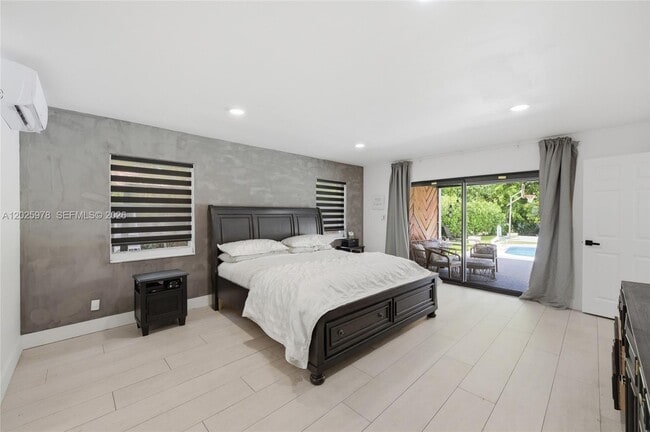 Building Photo - 9935 Ramblewood Dr
