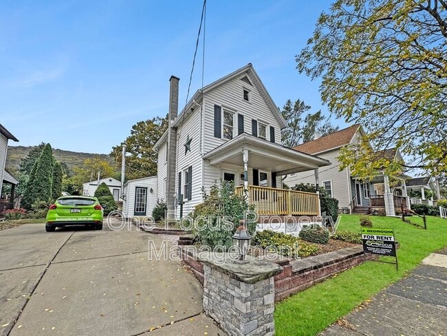 Primary Photo - 1321 W Central Ave