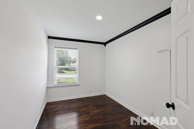 Building Photo - Spacious 4BR House in Duncanville