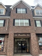 Entrance - 184 Franklin Ave