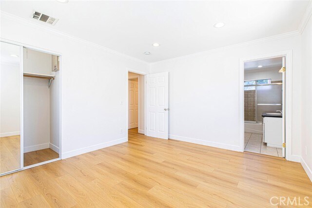 Building Photo - 10531 Greenburn Ave