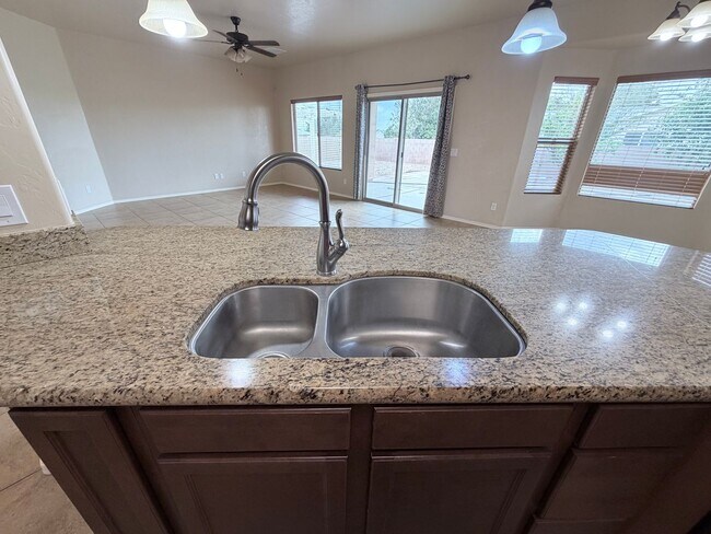 Building Photo - 3BR/2BA/2.5CG, 1861 sq.ft. rental in Sierra Vista, AZ