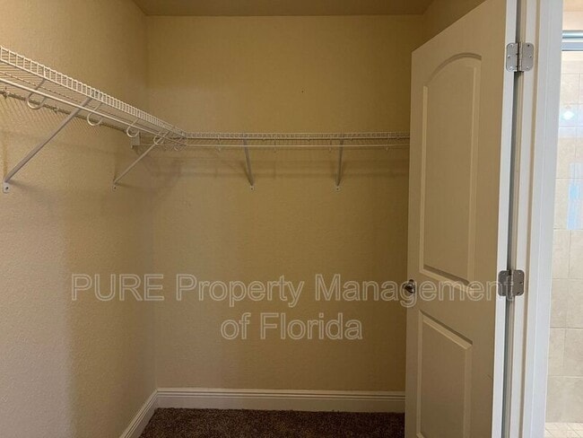 Building Photo - 9883 SW 55th Ave Rd