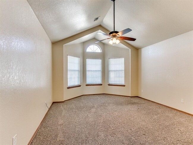 Building Photo - 4100 Kent St