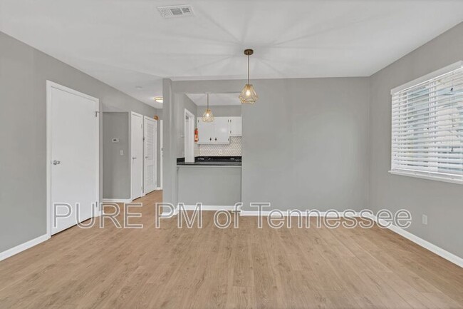 Building Photo - 1302 Mercury Blvd