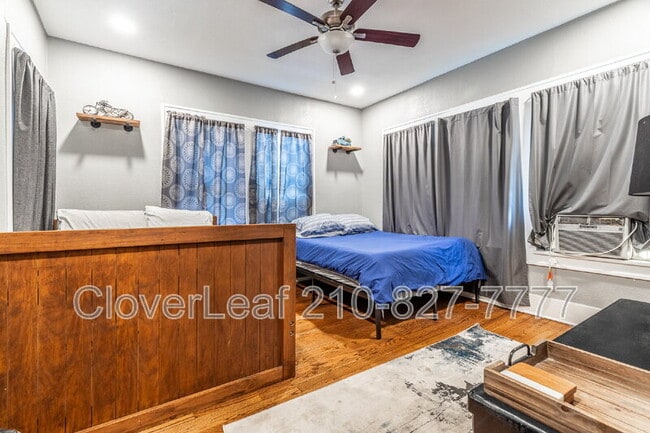 Building Photo - 723 E Euclid Ave