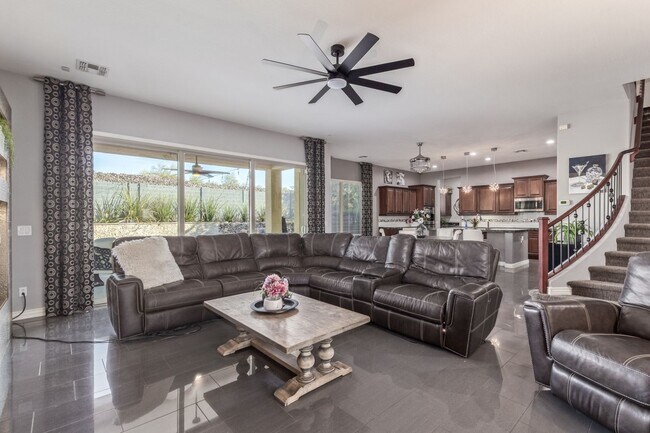 Building Photo - INCREDIBLE Executive Style homes in the po...
