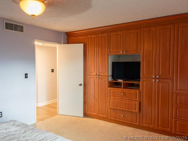 Building Photo - 805 W Oakland Park Blvd